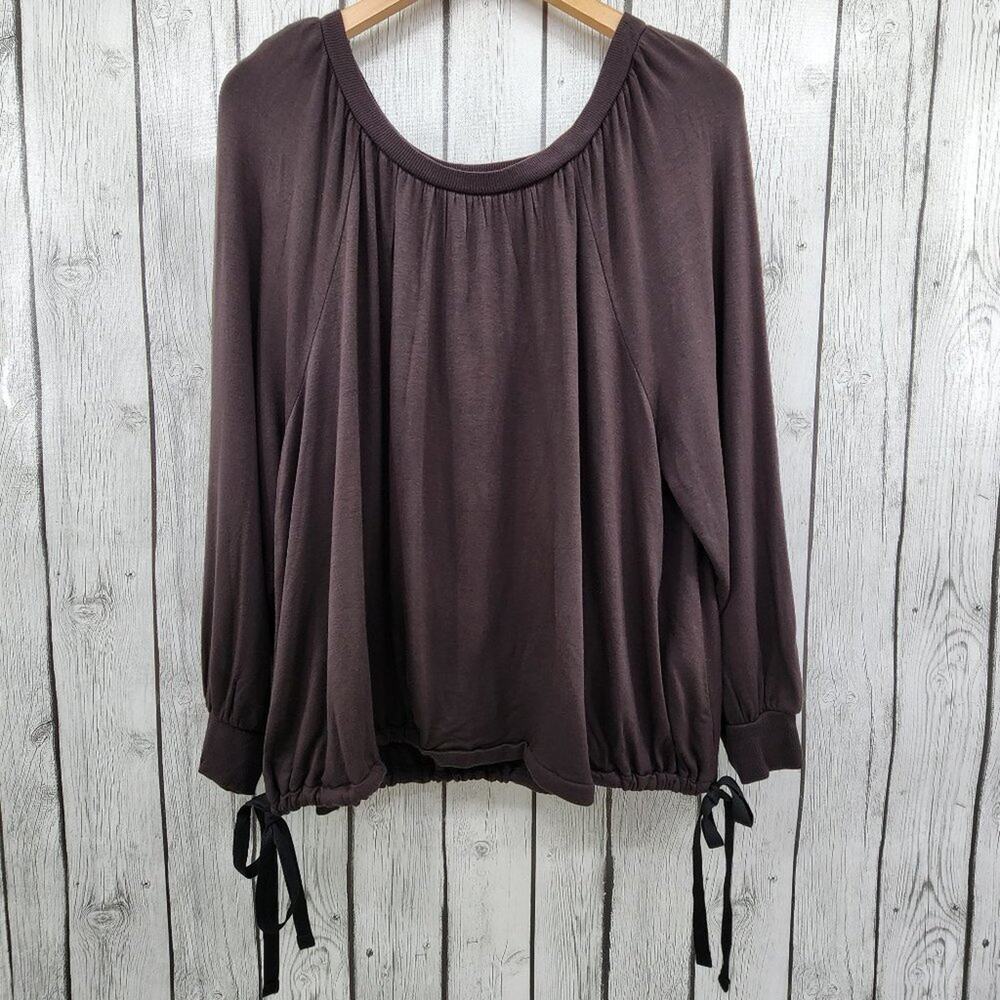 Lou & Grey Long Sleeve Top